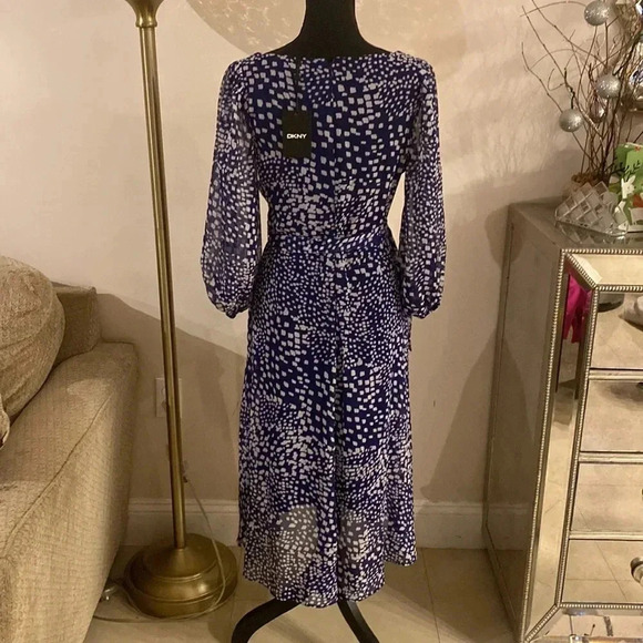 DKNY dress size 8 NWT - Picture 5 of 7